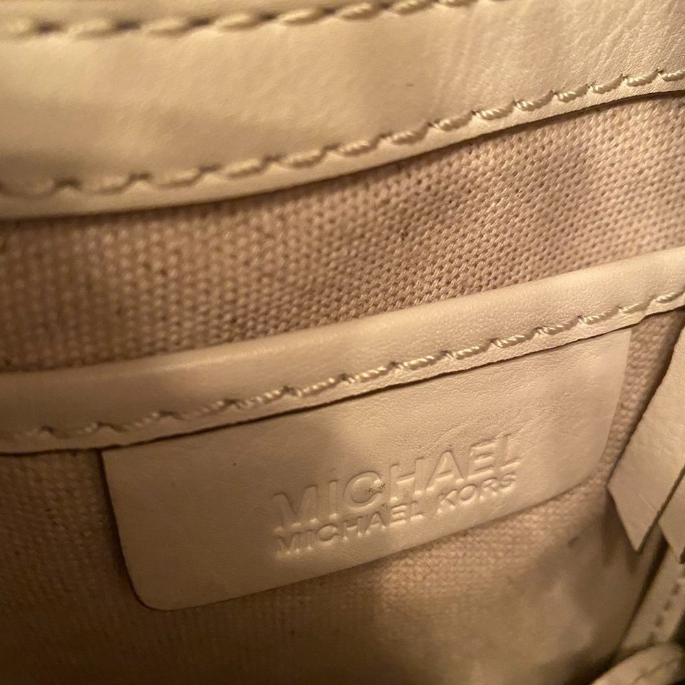 Michael Kors Off White Leather Purse - Picture 6 of 6